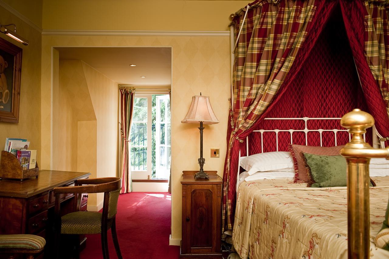 Ravenwood Hall Hotel Bury St. Edmunds Exterior photo